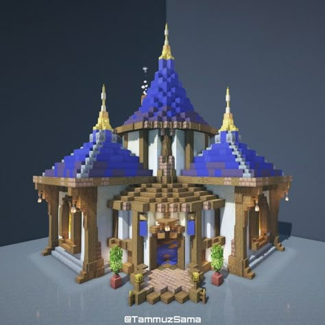 Amethyst Roof Minecraft, Minecraft Wizard Castle, Minecraft Blueprints House, Minecraft Empire Ideas, Spiral Stairs Minecraft, Fairy Tale Minecraft, Minecraft Kingdom Ideas, Nether Hub Design Minecraft, Minecraft Wells Designs