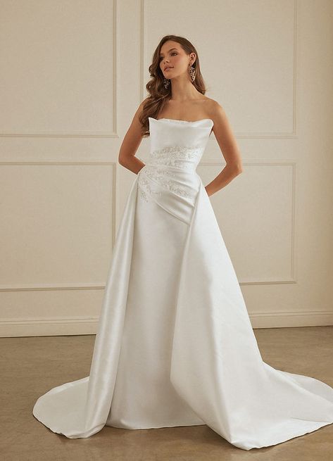 CHRISTIAN SIRIANO BRIDAL FOR AZAZIE 2002 - Wedding Dresses Wedding Dress Mikado, Wedding Dresses Diamonds, Wedding Dress Beaded, Vogue Wedding, Wedding Gowns Mermaid, Dream Wedding Ideas Dresses, Wedding Dresses Beaded, Satin Wedding Dress, Asymmetrical Neckline