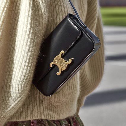 Celine Black Crossbody Bag, Celine Triomphe Woc, Black Mini Designer Bag, Celine Triomphe Shoulder Bag Outfit, Celine Black Shoulder Bag, Sac Celine Triomphe, Trending Luxury Bags 2023, Celine Triumph Bag, Celine Bag 2023