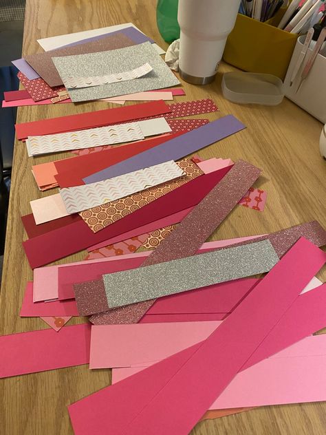 5 Cricut project ideas for your paper scraps Decorative Cardstock Crafts, Scrap Cardstock Ideas, Cricut Scraps Ideas, Scrap Vinyl Projects, Cricut Scrapbook Paper Projects, Scrap Paper Projects, Cardstock Scraps Ideas, Cricut Paper Crafts To Sell, Paper Pad Crafts Ideas