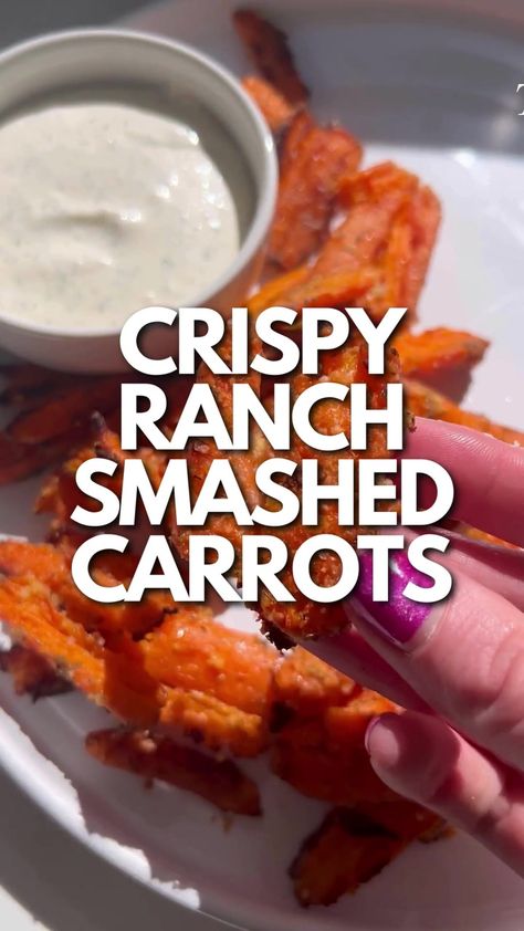 Ranch Smashed Baby Carrots, Parmesan Ranch Carrots, Smashed Baby Carrots, Smashed Carrots, Yummy Potatoes, Ranch Seasoning Recipes, Baby Carrot Recipes, Chef Savvy, Carrot Chips