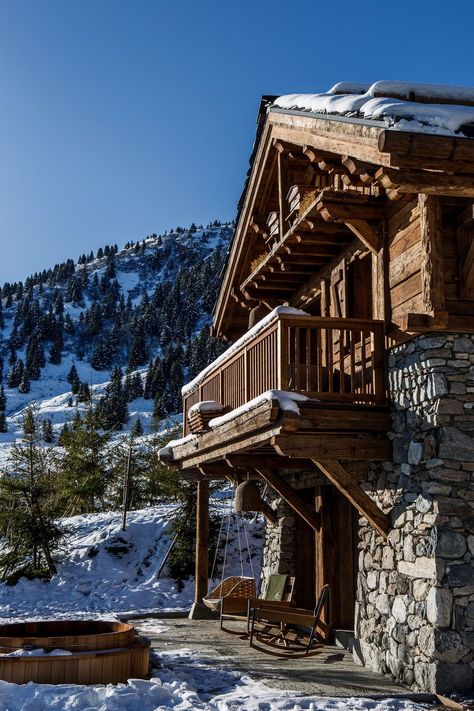 Ski Chalet Exterior, Ski Chalet Interior, Chalet Exterior, French Chalet, Swiss House, Holiday Houses, Alpine Chalet, Chalet Interior, Mountain Chalet