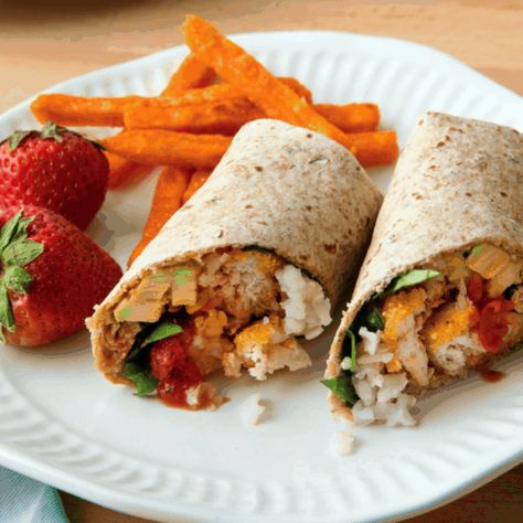 Easy Chicken Nugget burritos are an easy healthy meal for kids on the go! Field Meals, Classic Grilled Cheese, Slow Cooker Meatballs, Cold Lunches, Iowa Girl Eats, Burritos Recipe, Chicken Nugget, Salad Wraps, Frozen Pizza