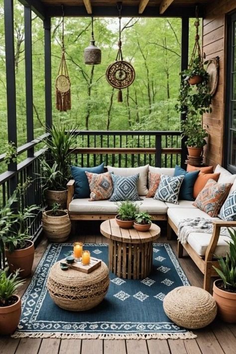 Outdoor Boho Furniture, Spanish Balcony, Outdoor Deck Ideas, Bohemian Balcony, Small Deck Ideas, Small Decks, Small Balcony Furniture, Patio Decorating Ideas Boho, Back Deck Decorating Ideas