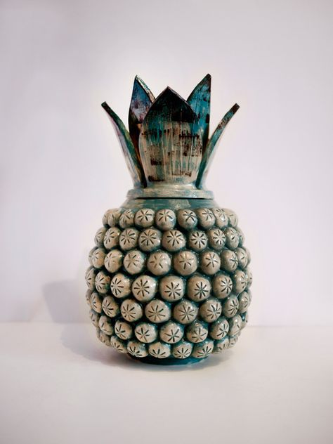 Mexican Pineapple, Pineapple Vase, Fruit Sculptures, Ceramic Pineapple, Ceramic Fruit Bowl, Food Sculpture, Ceramic Fruit, Mexican Ceramics, Ceramic Molds