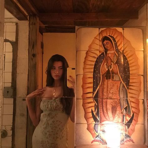 Mexican Girl Aesthetic, Daniela Garza, Latina Vibes, Latina Aesthetic, Prettiest Celebrities, The Cardigans, Fairy Aesthetic, Mexican Girl, Mexican Culture