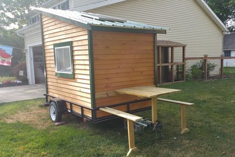 Boyds DIY Tiny Camper 001 Diy Trailer Camper, Micro Camper Diy, Diy Trailer, Homemade Camper, Camper Build, Diy Camper Trailer, Tiny House Camper, Table Picnic, Trailer Diy