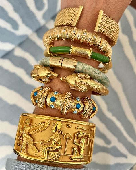 Egypt Is A Great Destination For Shoppers, With Its Bustling City Markets Full Of Unique Local Items. Discover Best Things To Buy In Egypt! Maximalist Gold Bracelets, Egypt Gold Jewelry, Maximalist Gold Jewelry Aesthetic, Egyptian Gold Jewelry, Ancient Egypt Jewelry, Maximalist Jewelry, Jewelry For Summer, Spring Jewelry Trends, Egyptian Bracelet