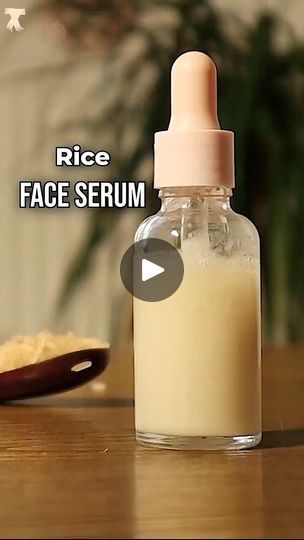 Homemade Moisturizer For Face, Face Serum At Home, Serum At Home, Face Serum Recipe, Natural Face Moisturizer, Homemade Moisturizer, Homemade Face, Homemade Skin Care, Face Moisturizer