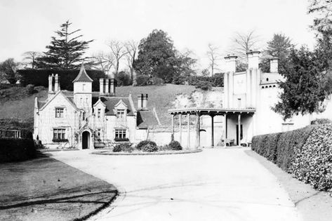 Inside Adelaide Cottage, the new home of Prince William, Kate and kids Adelaide Cottage Windsor, Adelaide Cottage, Dumfries House, Anmer Hall, Crown Estate, Royal Lodge, Windsor Homes, London Cathedral, Prins William