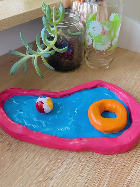 Homemade Clay Ashtray Ideas, Swimming Pool Clay Tray, Pool Clay Tray, Swimming Pool Ashtray, Clay Pool Tray, Ceramic Ashtray Aesthetic, Clay Ashtray Diy, Pool Ashtray, Air Dry Clay Ashtray Diy