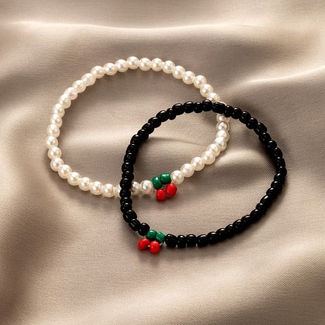 Faster shipping. Better service Pearl Bracelet Designs Ideas, Beads Bracelet Design Ideas Easy, Gelang Manik Couple, Couple Beaded Bracelets, Small Bead Bracelets Ideas, Pulseras Ideas, Beady Eyes, ليلو وستيتش, Small Bead Bracelet