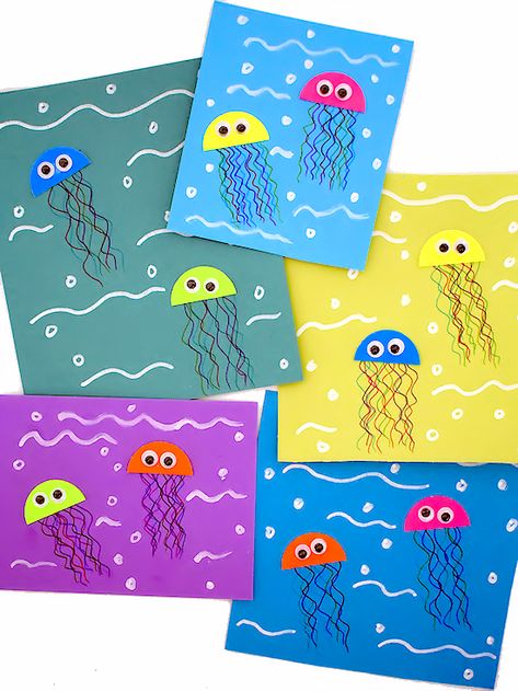 Swimming Jellyfish Craft, Easy Art Kindergarten, Summer In Kindergarten, Jellyfish Crafts For Kids, Jellyfish Craft For Kids, Paper Jellyfish, Crafts Summer, Summer Kindergarten, Diy Collage