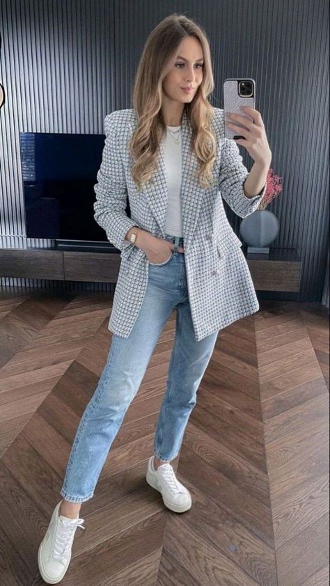 Smart Casual Women Outfits, Elegantes Outfit Damen, Smart Casual Work Outfit, Casual Work Outfits Women, Business Casual Outfits For Women, Office Outfits Women, Business Casual Outfits For Work, Elegante Casual, Casual Work Outfit