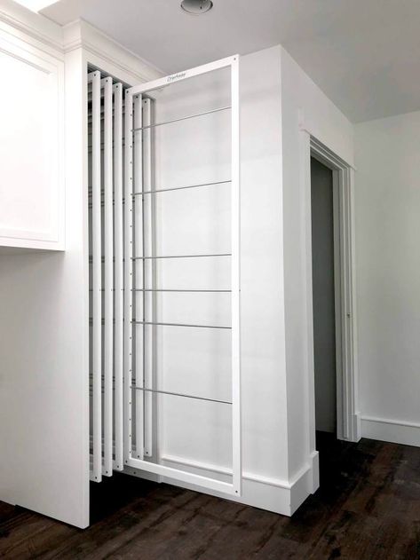 Drying Cupboard, Laundry Room Ideas Small Space, Drying Room, Dream Laundry Room, Mudroom Laundry Room, Laundry Room Layouts, Laundry Room Renovation, Modern Laundry Rooms, Laundry Design