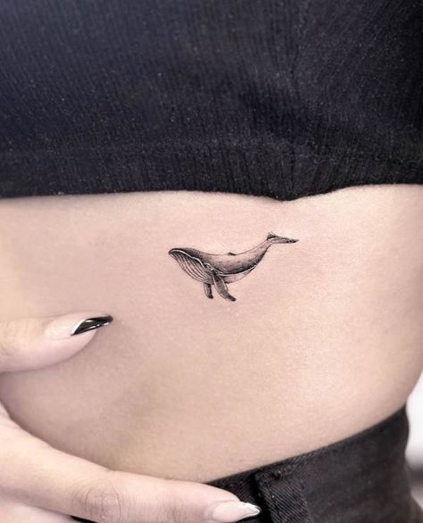 91 Magnificent Whale Tattoos With Meaning - Our Mindful Life Whale Tattoo, Simple Tattoos For Women, Whale Tattoos, Shark Tattoos, Small Meaningful Tattoos, Tattoos Geometric, Animal Designs, Rib Tattoo, Feminine Tattoos