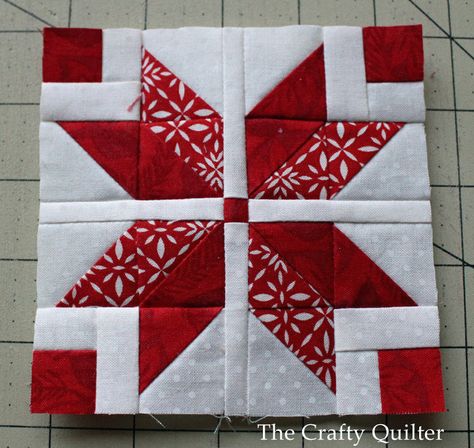 Nordic Mini Quilt Along, Row 1 - The Crafty Quilter Quilt Board, Christmas Quilt Blocks, Fall Quilt, Crumb Quilt, White Quilts, Red And White Quilts, Quilt Modernen, Bantal Sofa, Quilt Square Patterns