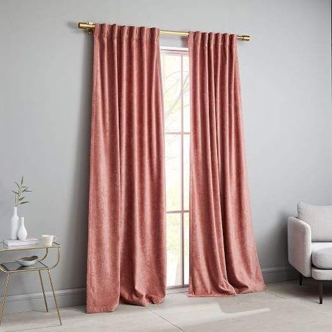 west elm Worn Velvet Curtain - Pink Grapefruit Dusty Pink Living Room, Pink Velvet Curtains, Ideas Armario, Curtains Decor, Tables Set, Living Room Decor Curtains, Pink Living Room, Rose Velvet, Floral Curtains