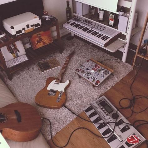 Music Recording Studio Aesthetic, Recording Studio Aesthetic, Music Studio Aesthetic, Ruang Studio Musik, Home Studio Design, Studio Aesthetic, Music Recording Studio, Music Studio Room, Aesthetic Music