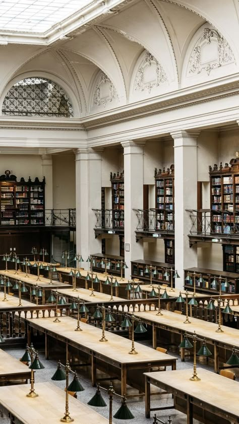 Welcome back to school! 🎓🎉 Here are the prettiest libraries in Vienna - some have a real Hogwarts flair! 📚 Vienna University Aesthetic, German University Aesthetic, Vienna Library, Pretty Library, Vienna University, Vienna Aesthetic, Most Beautiful Libraries, Dark Academy Aesthetic, University Rooms