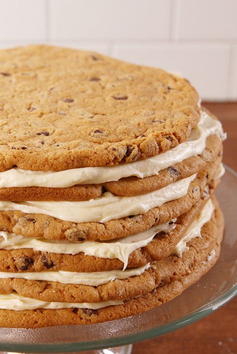 Layered Chocolate Chip Cookie Cake, Cookie Layer Cake Recipe, Layered Cookie Cake Recipe, Layered Cookie Cake Wedding, Chocolate Chip Cookie Layer Cake, Chocolate Chip Cookie Wedding Cake, Cookie Cake Wedding Cakes, Cookie Cake Layered, Diy Cookie Cake