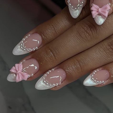 Coquette 🎀 🤍 . . . . . . . . . . . . . #coquette #coquettenails #acrylic #acrylicnails #acrylicnaildesign #nails #nailday #nailsofinstagram #nailart #trendynails #lasvegasnailtech #lasvegasnails Cute Vintage Nails, Friendsgiving Nails, Marie Antoinette Inspired Nails, Almond Nails With Bow Charm, Bow Almond Nails, Black And White Coquette Nails, Coquette Almond Nails, Simple Bow Nails, Simple Coquette Nails