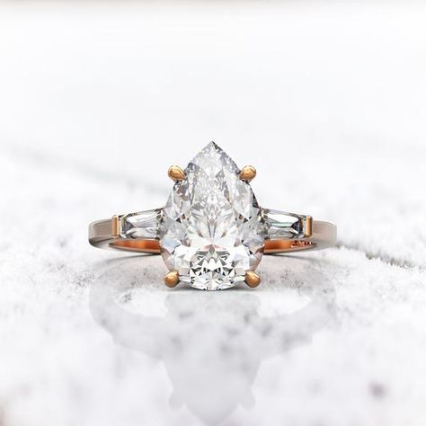 2 carat pear cut engagement ring & 2 Sided Moissanite #jewelry #ring @EtsyMktgTool #threestonering #promisering #ringbaguette #14kgold Engagement Rings 4 Carat, Pear Cut Engagement Ring, Vintage Style Wedding Rings, Pear Moissanite Engagement Ring, Rose Gold Moissanite Ring, Baguette Engagement Ring, Halo Engagement Ring Sets, Pear Cut Engagement Rings, Pear Shaped Ring