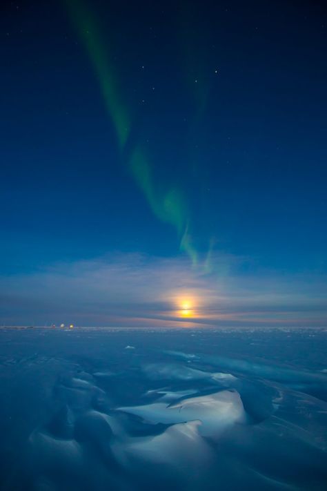 South Pole Antarctica, South Pole Aesthetic, Antarctica Travel, Southern Lights, Aurora Australis, Travel Photography Inspiration, The Aurora, April 11, South Pole