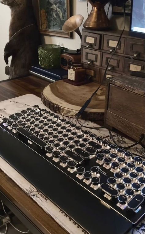 Gamer Desk Aesthetic, Dex Dizznee, Typewriter Keyboard, Steampunk Desk, Gamer Desk, Desk Aesthetic, Retro Typewriter, Cozy Office, Dark Home Decor