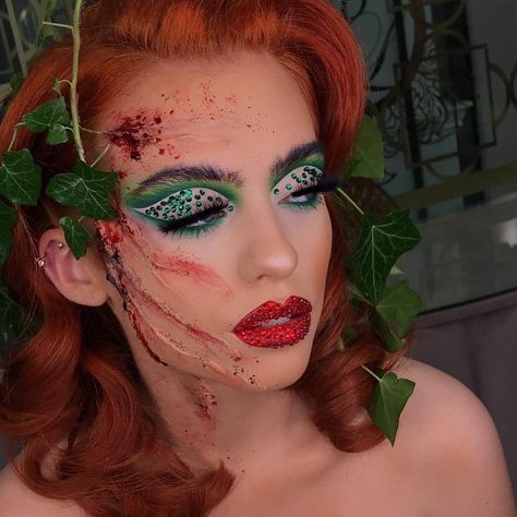 Ivy Makeup, Poison Ivy Makeup, Poison Ivy Halloween Costume, Poison Ivy Costumes, Plouise Makeup, Media Makeup, Cute Halloween Makeup, Plouise Makeup Academy, Makeup Academy