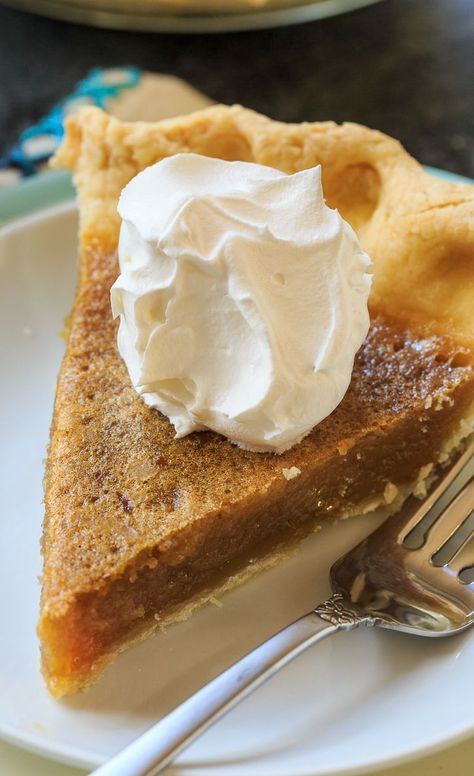 Caramel Chess Pie is a traditional,  old-fashioned chess pie with a wonderful caramel flavor. Chess Pies are one of the easiest homemade desserts to make whether you use a refrigerated pie crust or homemade. Chess Pie Recipe, Easy Homemade Desserts, Caramel Pie, Slice Of Pie, Chess Pie, Buttermilk Pie, Coconut Macaroons, Sweet Pie, Delicious Pies