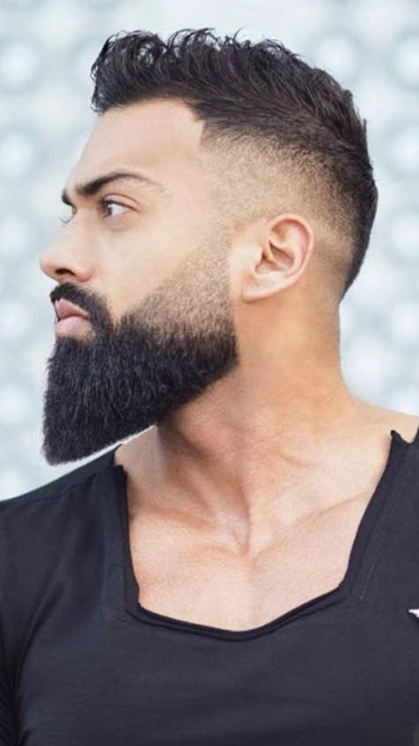 Barba Hipster, New Beard Style, Faded Beard Styles, Barba Grande, Beard Trend, Black Men Beard Styles, Stylish Beards, Long Beard Styles, Man With A Beard