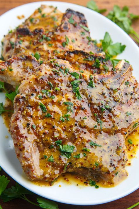 Honey Mustard Grilled Pork Chops Juicy Pork Recipes, Honey Mustard Pork Chops, Easy Grill, Shrimp Grilled, Makanan Cepat Saji, Pork Chop Recipes Grilled, Mustard Pork Chops, Pork Chop Recipes Crockpot, Grilled Recipes