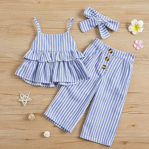 Toddler Girl Clothes Spring, Trendy Toddler Girl Clothes, Toddler Girl Outfits Summer, Girls Clothes Patterns, Kids Dress Wear, Baby Dress Design, Baby Dress Patterns, Kids Fashion Dress