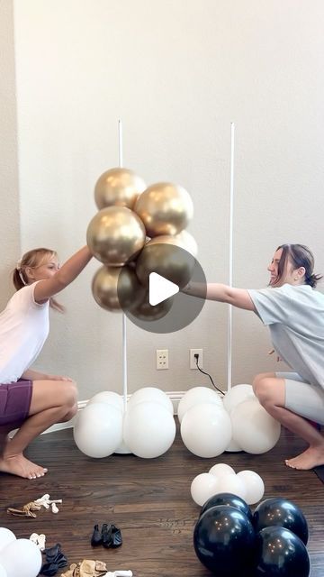 Balloons & Beyond Co / Balloon and Event Stylist on Instagram: "From start to finish, watch us create these stunning balloon columns for a graduation celebration! 🎓✨ Featuring a mix of balloon sizes, fringe, starbursts, and a custom 36” balloon with a special message.   #GraduationParty #BalloonDecor #PartyPlanning #EventDecor #BalloonArt #Celebration #GradParty #PartyDecor #DIYParty #BalloonDesign #EventStyling #PartyInspiration #BalloonColumns #Graduation2024 #CustomBalloons #PartyIdeas #BalloonMagic #EventInspiration #PartyTime #BalloonStyling" Bd Ideas Birthday Parties, Balloon Strip Garland, Ballon Decoration Idea, Balloon Arch With Feathers, Stand Balloon Decorations, Entry Balloon Decor, Corner Balloon Decorations, How To Do Balloon Columns, Balloon Ribbon Ideas