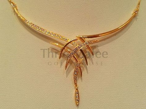 Gold Jewellery Light Weight #GoldJewelleryArtNouveau #OneGramGoldJewellery Wedding Necklace Designs, Gold House, Gold Necklace Wedding, Gold Bridal Necklace, Gold Jewelry Simple Necklace, Wedding Necklaces, Gold Bride Jewelry, Gold Rings Fashion, Gold Jewelry Simple