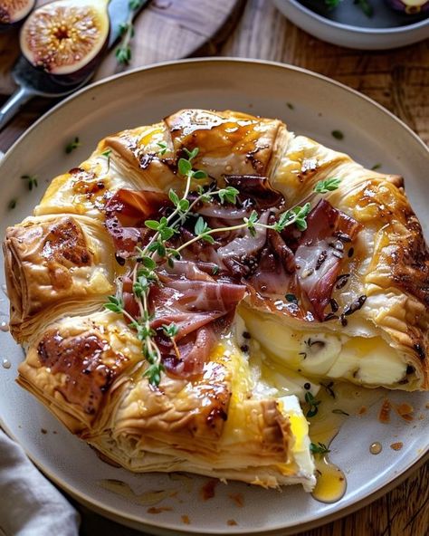 Thanksgiving Baked Brie In Puff Pastry, Baked Brie Recipes Puff Pastry, Bake Brie, Fig And Prosciutto, Baked Brie In Puff Pastry, Brie In Puff Pastry, Brie Cheese Recipes, Fig Preserves, Baked Brie Recipes