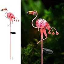 Flamingo Yard Art, Flamingo Lights, Outdoor Fall Decor Ideas, Flamingo Garden, Unique Garden Decor, Flamingo Gifts, Flamingo Decor, Outdoor Lighting Landscape, Backyard Lighting