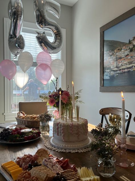 birthday party table with minimalistic pink and white birthday cake 
gold pink and white theme Dining Table Decor Birthday, Danish Birthday Party, Simple Birthday Dinner Decor, Dinner Party Birthday Decor, Birthday Party Inspiration Aesthetic, Birthday Dining Table Decor, Birthday Set Up Aesthetic, February Bday Party Ideas, At Home Birthday Aesthetic