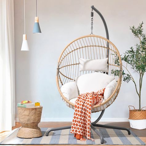 Hanging rope chair