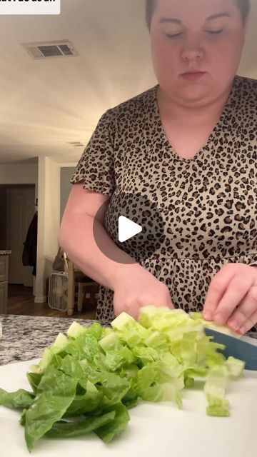 Ashlen Jackson Day on Instagram: "I’m totally convinced the trick to creating ✨ restaurant quality salads ✨ is this:
Salad Spinners, Paper Towels & Airtight METAL Bowls! 🥗 

The Salad Spinner allows you to thoroughly wash your lettuce & remove excess water that can cause lettuce to wilt and break down faster. ✅ 

Paper towels absorb any additional moisture that may occur throughout the week. ✅ 

Metal creates an extra cold environment for the lettuce to live in your fridge, preventing you from throwing away yet another bag of unused, soggy lettuce. ✅ 

Yay for less food waste & saving money! 💵 Winner, winner!

Let me know if you try this hack and how it works for you!! 💕

#salad  #healthyfood #healthylifestyle #mealprep #weightloss #weightlossjourney #pcos #pcosweightloss" How To Preserve Lettuce, Easy Lettuce Salad, Wilted Lettuce Salad, Everyday Salad, Cold Environment, Freeze Food, Salad Spinners, Lettuce Salad Recipes, Lettuce Recipes