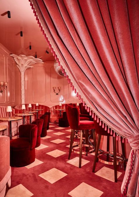 Siren Hotel, Estilo Kitsch, Architecture Restaurant, Heartbreak Hotel, Nyc Hotels, The Siren, Vintage Hotels, Hotel Interiors, Boutique Interior