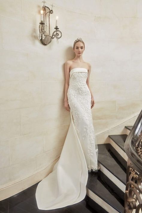 Sareh Nouri Spring 2023 Bridal Collection: Southern Charm ~ WedLuxe Media Strapless Wedding Dress With Detachable Train, Bridal Gown 2023, Grammies Dresses, New White Bridal, Bridal Couture 2023, Bridal Dresses 2023, 2023 Bridal Gowns, Sareh Nouri Wedding Dress, Sareh Nouri Bridal