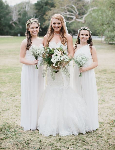 Jr Bridesmaid Dresses, Jr Bridesmaid, Bridesmaids Dress Inspiration, White Bridesmaid, White Bridesmaid Dresses, Perfect Bridesmaid Dress, Rustic Wedding Inspiration, Styling Inspiration, Bridesmaid Style