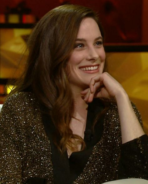 Caroline Dhavernas Alana Bloom, Caroline Dhavernas, Hannibal Nbc, Rockstar Gf, Nbc Hannibal, Honey Bunny, Happy Pride, Character Reference, Dream Girl