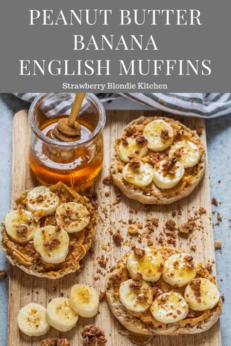 English Muffin Snack Ideas, English Muffin Recipe Breakfast Healthy, Breakfast With English Muffins, English Muffin Dessert, What To Put On English Muffins, English Muffin Snacks, English Muffin Meal Ideas, English Muffin Ideas Breakfast, English Muffin Recipe Ideas Breakfast