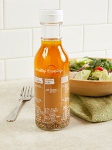 Shake Up Boring Salads With Six Easy-to-Make Recipes Salad Dressing Bottles, Mixer Bottle, Vermont Country Store, Homemade Salads, Homemade Salad Dressing, Eating Right, Kitchen Food Storage, Shaker Bottle, Dressing Recipes