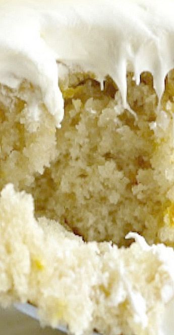 No Egg Lemon Cake, Egg Free Lemon Cake, Lemon Cake No Butter, Lemon Crazy Cake, Lemon Snack Cake, Cake No Butter, Cake No Eggs, Crazy Cake Recipes, Vegan Lemon Cake