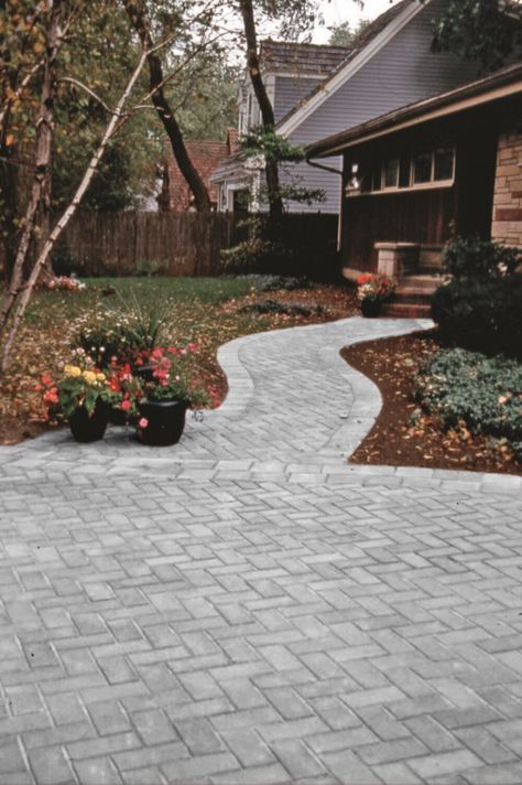 4-In x 8-In Holland paver in a modern grey/charcoal blended color! Lowe's 8-in L x 4-in W x 2-in H Rectangle Grey/Charcoal Concrete Paver in Gray | 196-HP-C Driveway Pavers Design, Grey Pavers, Modern Driveway, Concrete Patio Makeover, Brick Patterns Patio, Pavers Backyard, Paver Designs, Grey Patio, Patio Pavers Design