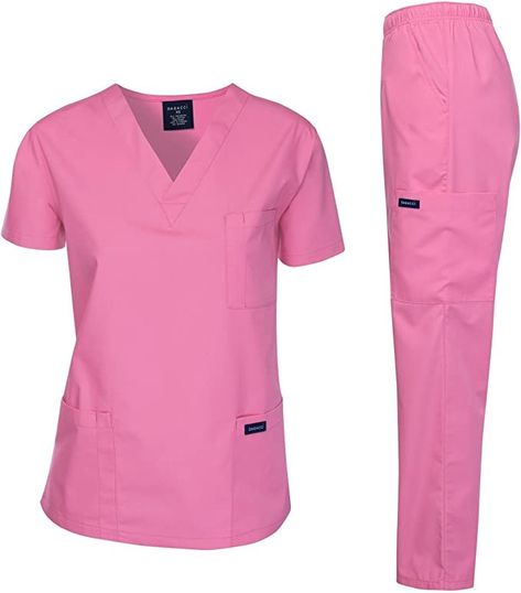 Nursing Scrubs Outfits, Nurse Outfit Scrubs, Medical Scrubs Fashion, Medical Scrubs Outfit, Scrubs Medical, Scrub Style, Cute Scrubs, Scrubs Outfit, Scrubs Uniform